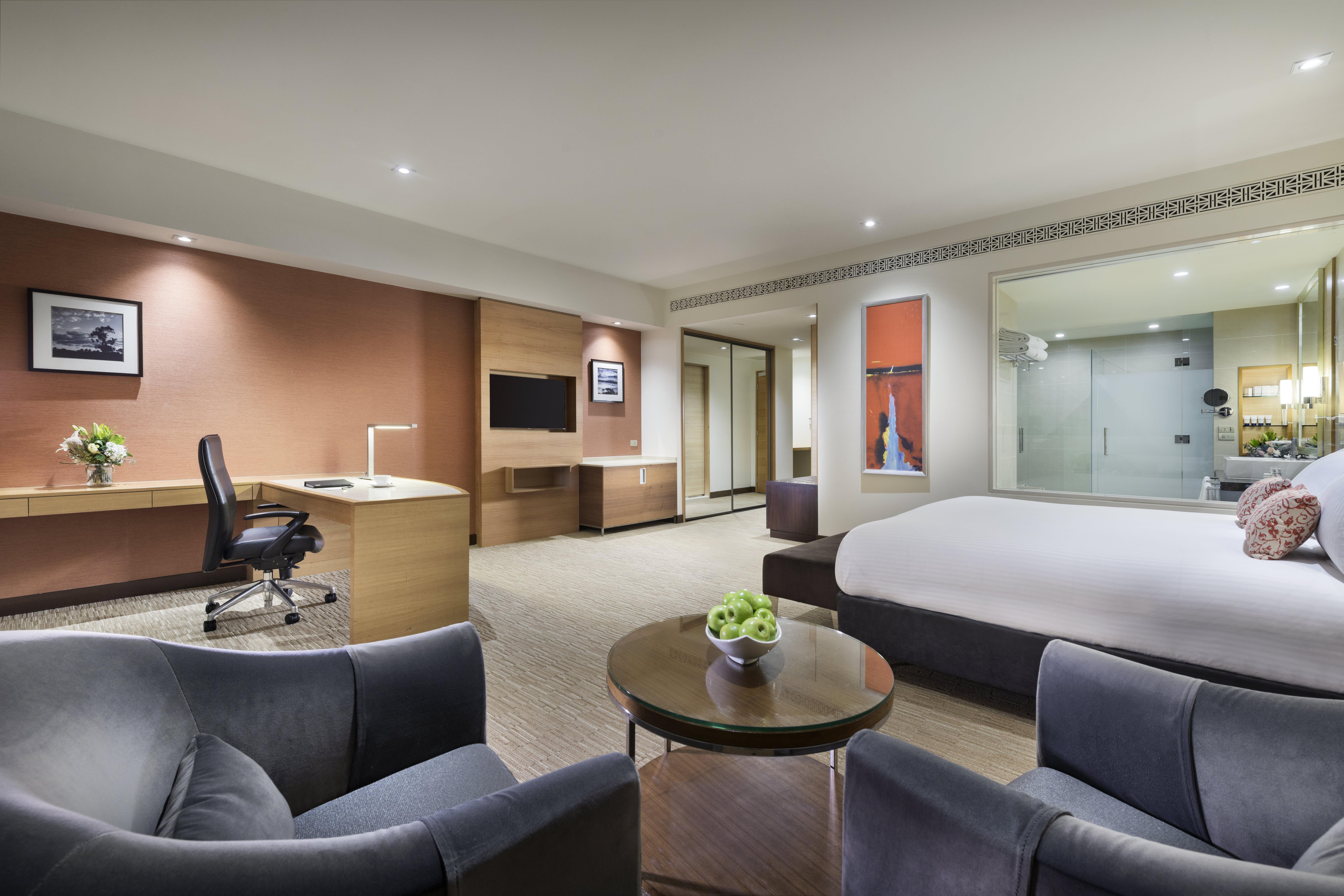 Pan Pacific Perth Hotel Kültér fotó A suite at the hotel