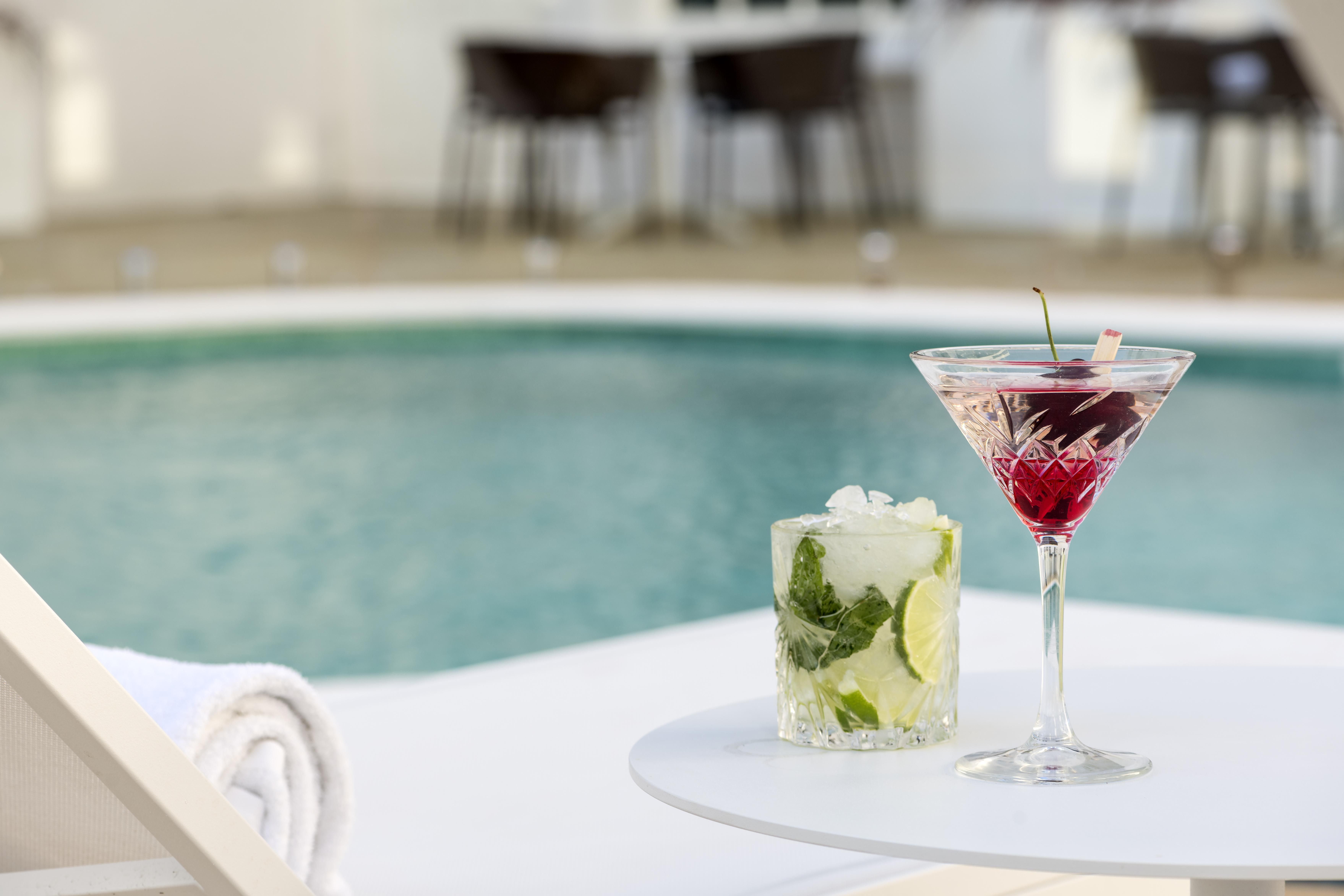 Pan Pacific Perth Hotel Kültér fotó Poolside at the Hotel