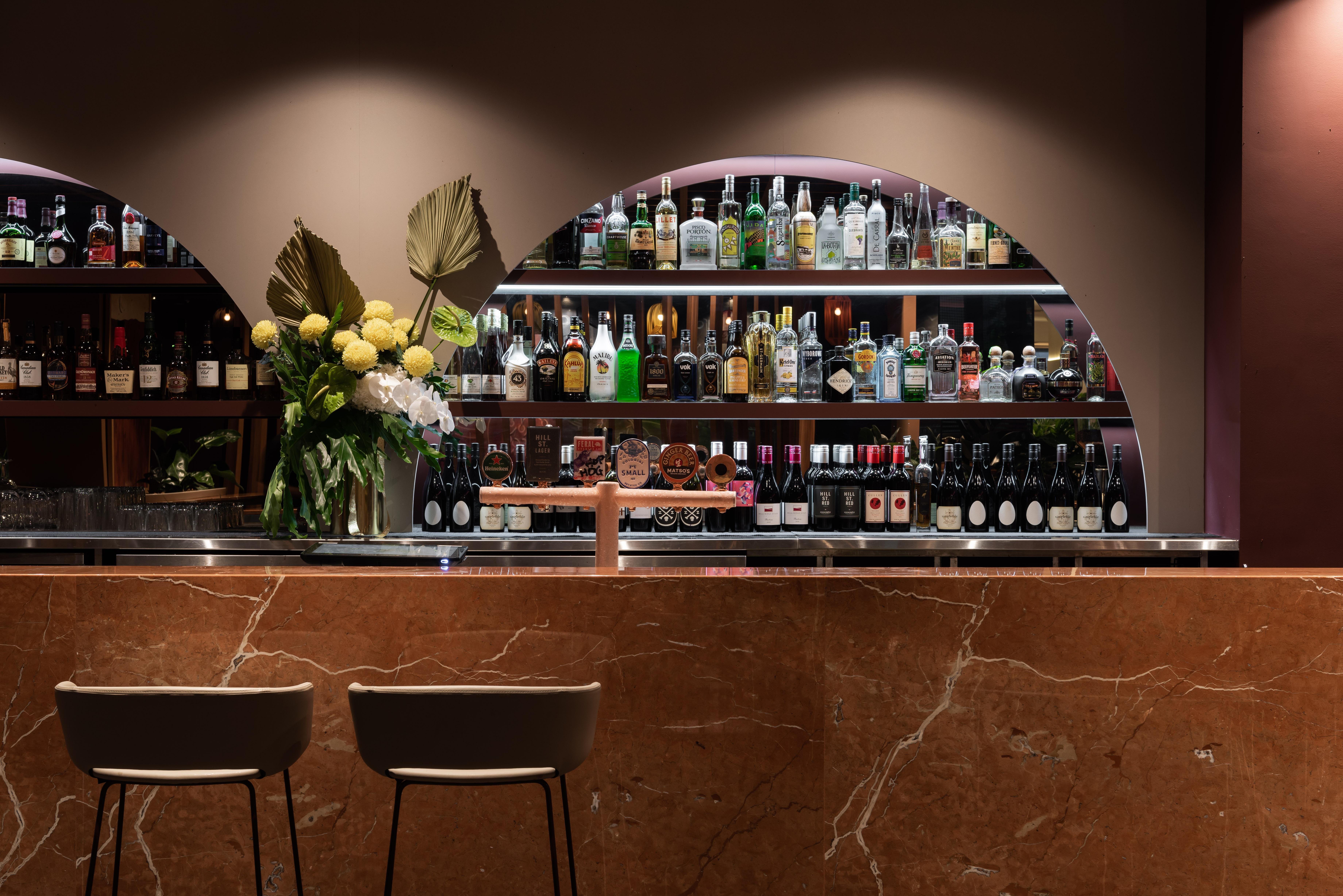Pan Pacific Perth Hotel Kültér fotó The bar at the restaurant
